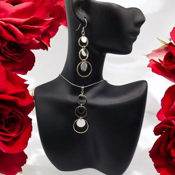925 Sterling Silver Necklace & Earrings Set Two Tone Circle Pendant Dangle Set - Picture 2 of 13